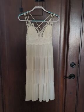 Cream Lace Bust Tiered Summer Dress